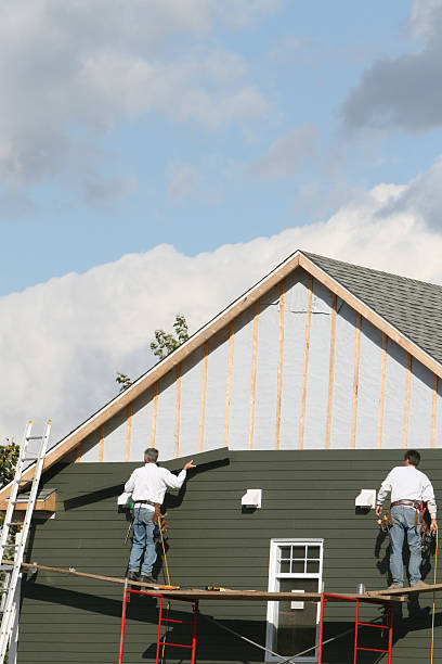 How To Choose The Right Materials for Your Siding Installation in 'Montevallo, AL